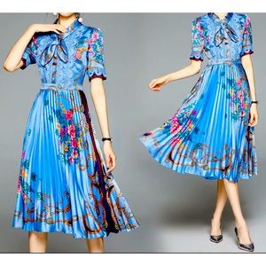 Beautiful summer mini dress.